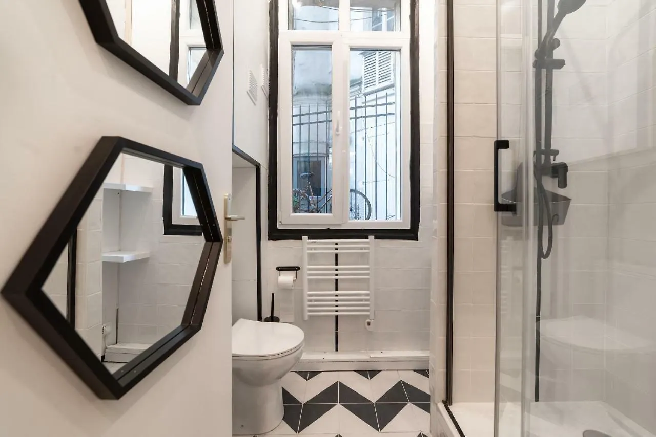 My Lovely Place In -montmartre Apartment *